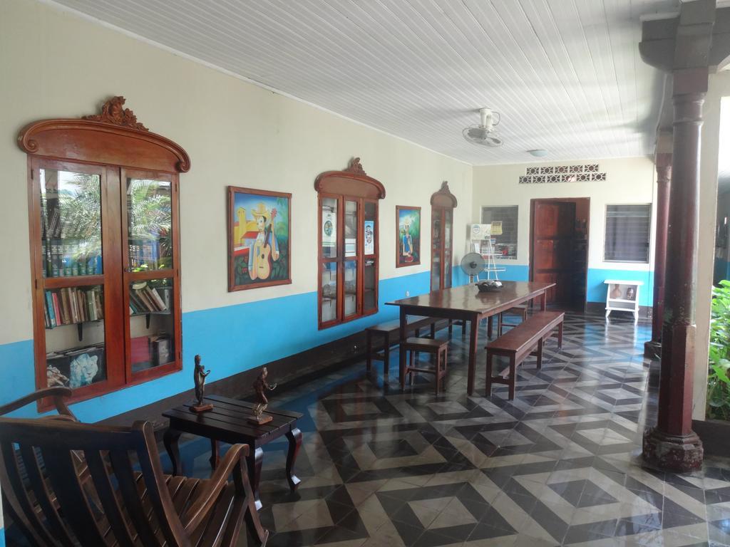 ホテルHarvest House Nicaragua León エクステリア 写真