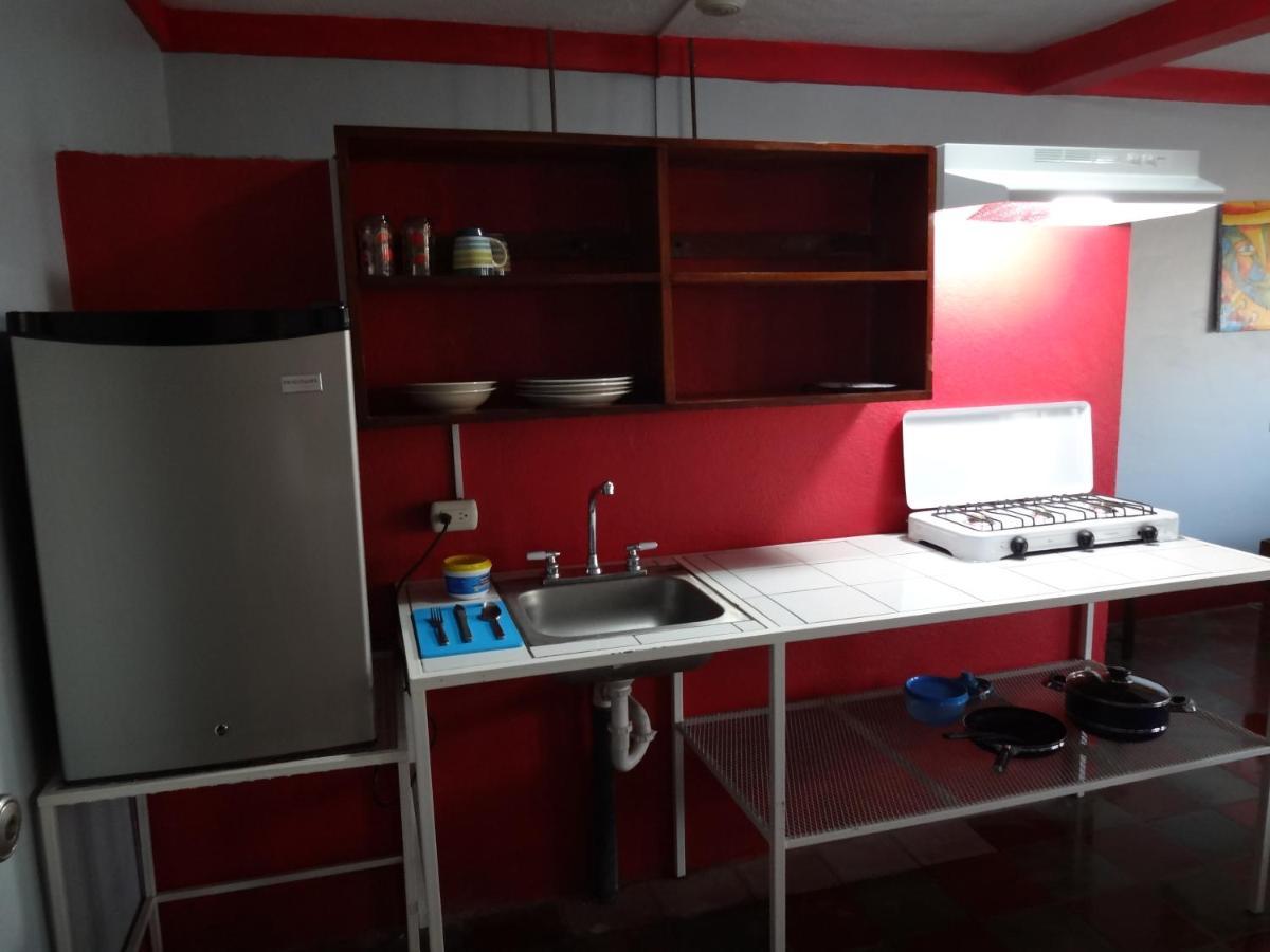 ホテルHarvest House Nicaragua León エクステリア 写真